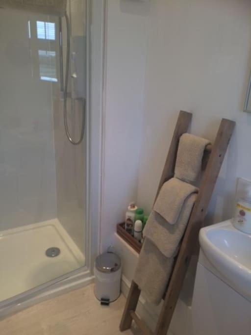 Cotswold Edge Guest Suite With Broadway Hill View Badsey Exteriör bild